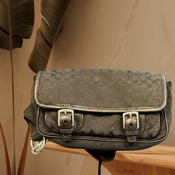 ✨GIVEAWAY✨COACH✨ Stylish Black  Men's Bag - Picture 1 of 1